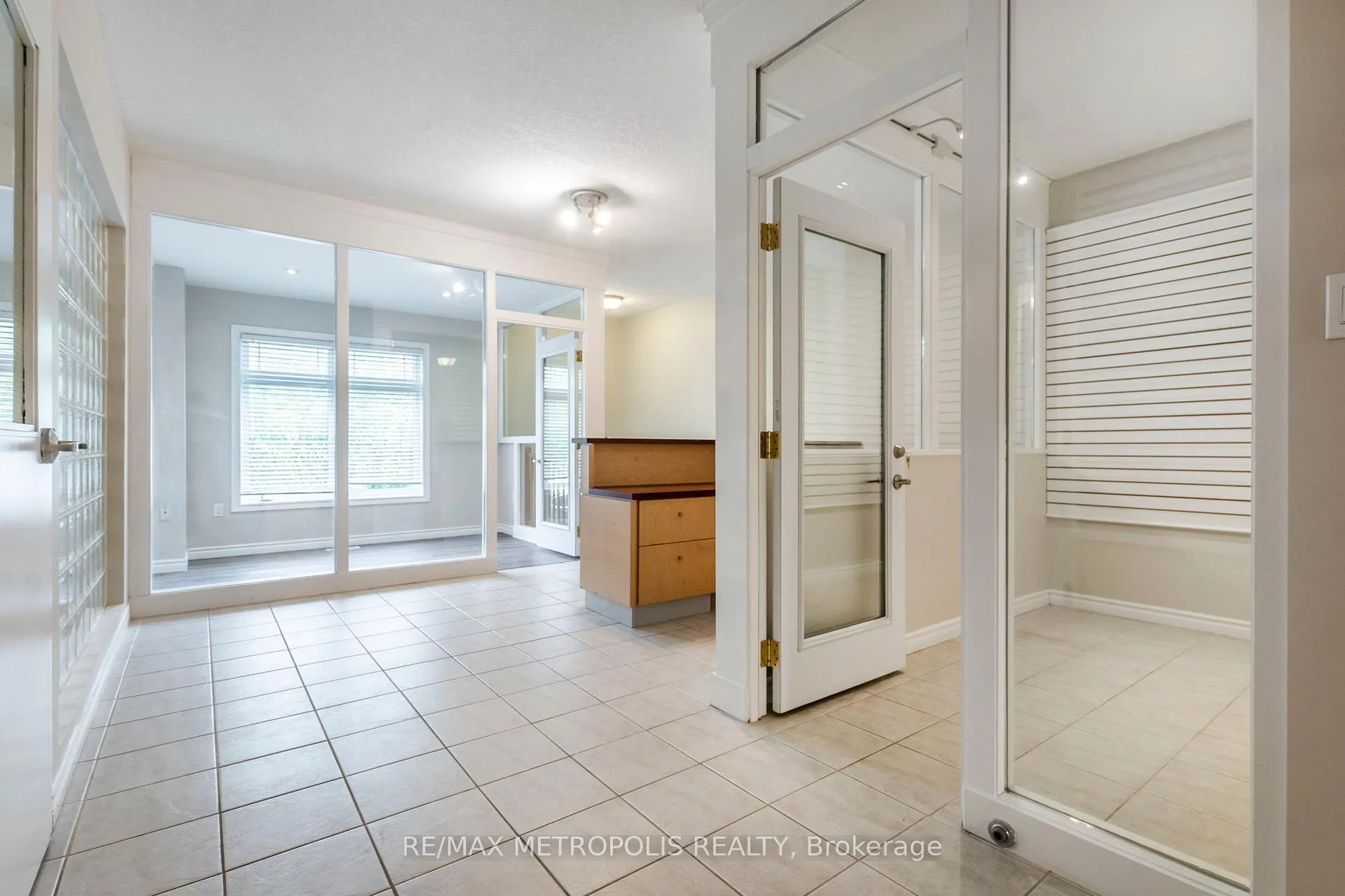 Photo 4 of Unit C15, 619 Wild Ginger Avenue, Waterloo, Clair Hills — HOMEH