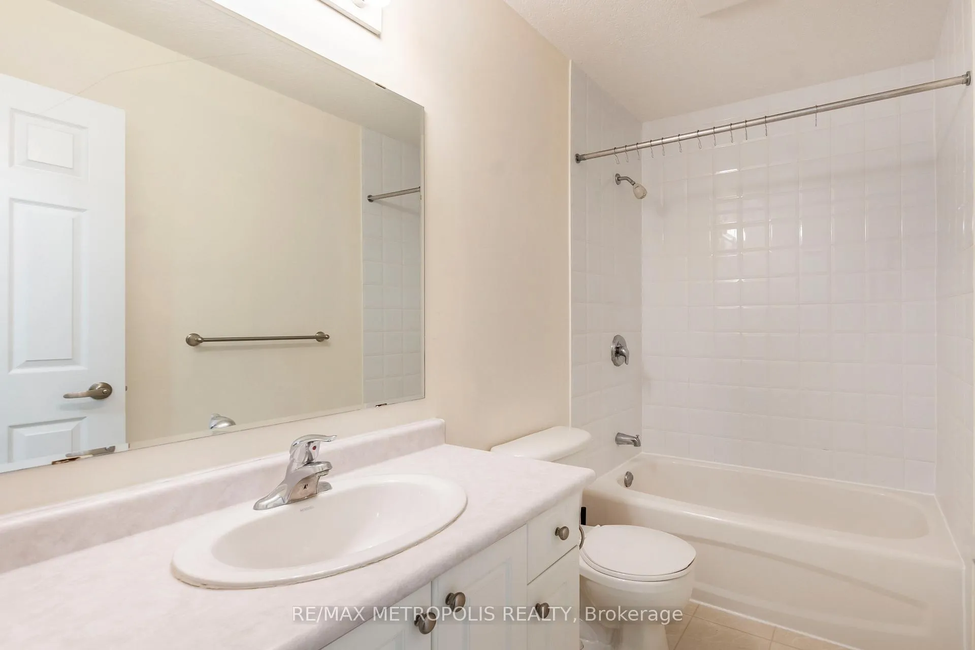 Photo 27 of Unit C15, 619 Wild Ginger Avenue, Waterloo, Clair Hills — HOMEH