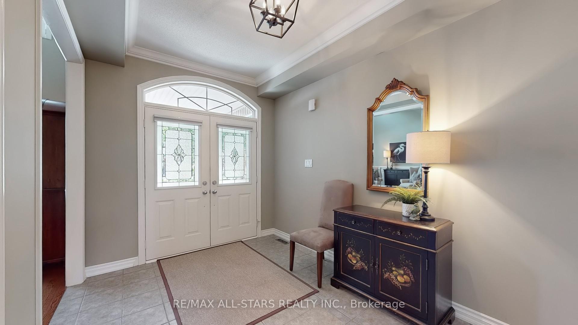 Photo 5 of 62 Joseph Street, Uxbridge — HOMEH