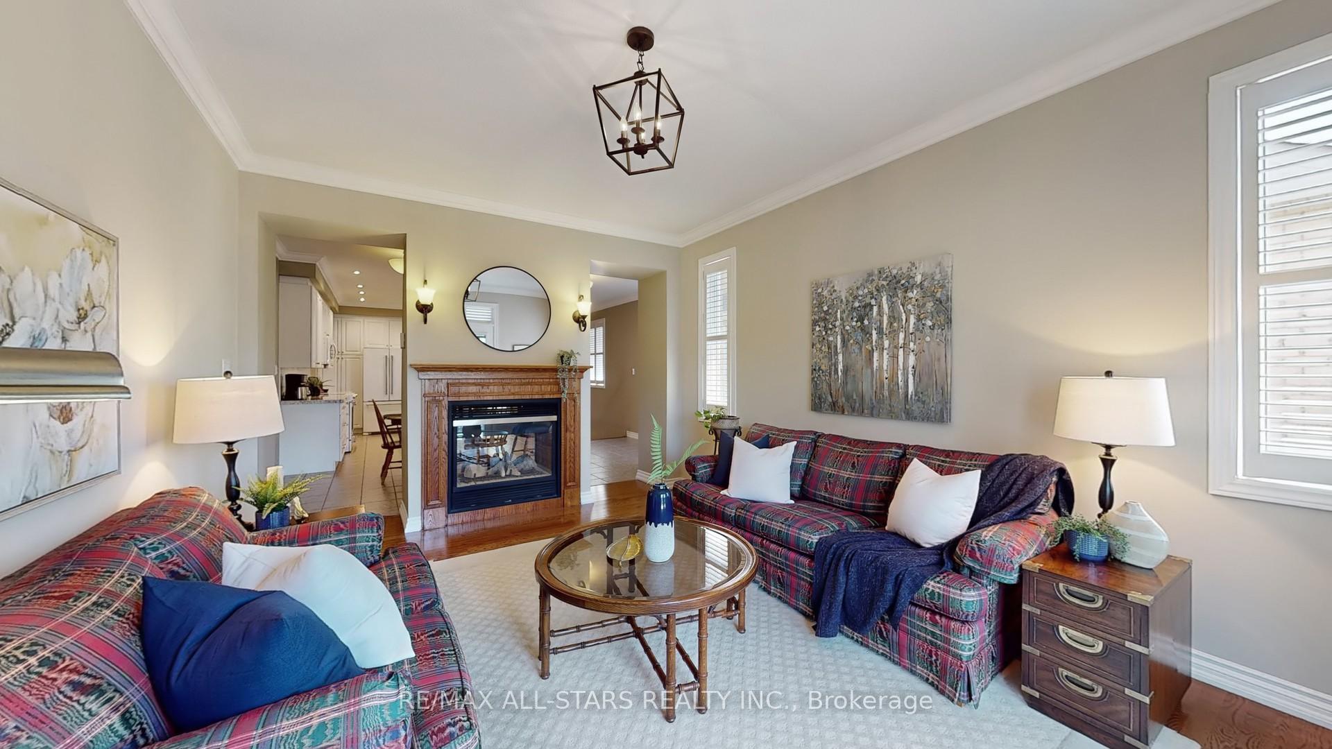 Photo 13 of 62 Joseph Street, Uxbridge — HOMEH