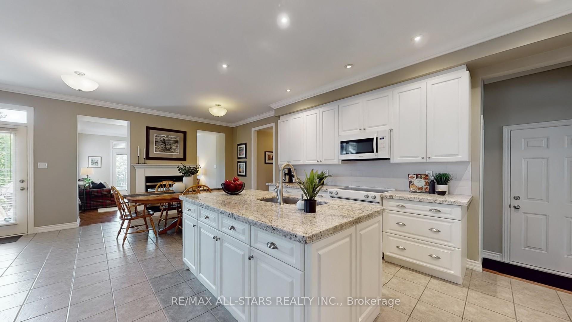 Photo 15 of 62 Joseph Street, Uxbridge — HOMEH