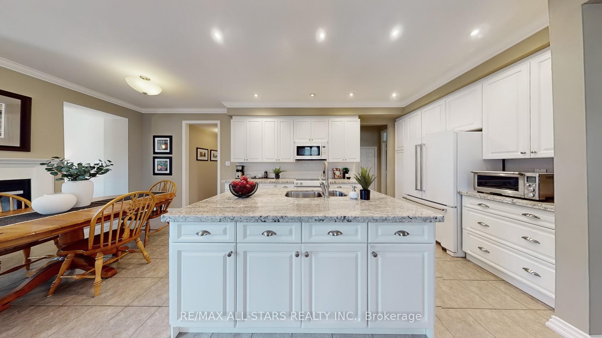 Photo 16 of 62 Joseph Street, Uxbridge — HOMEH