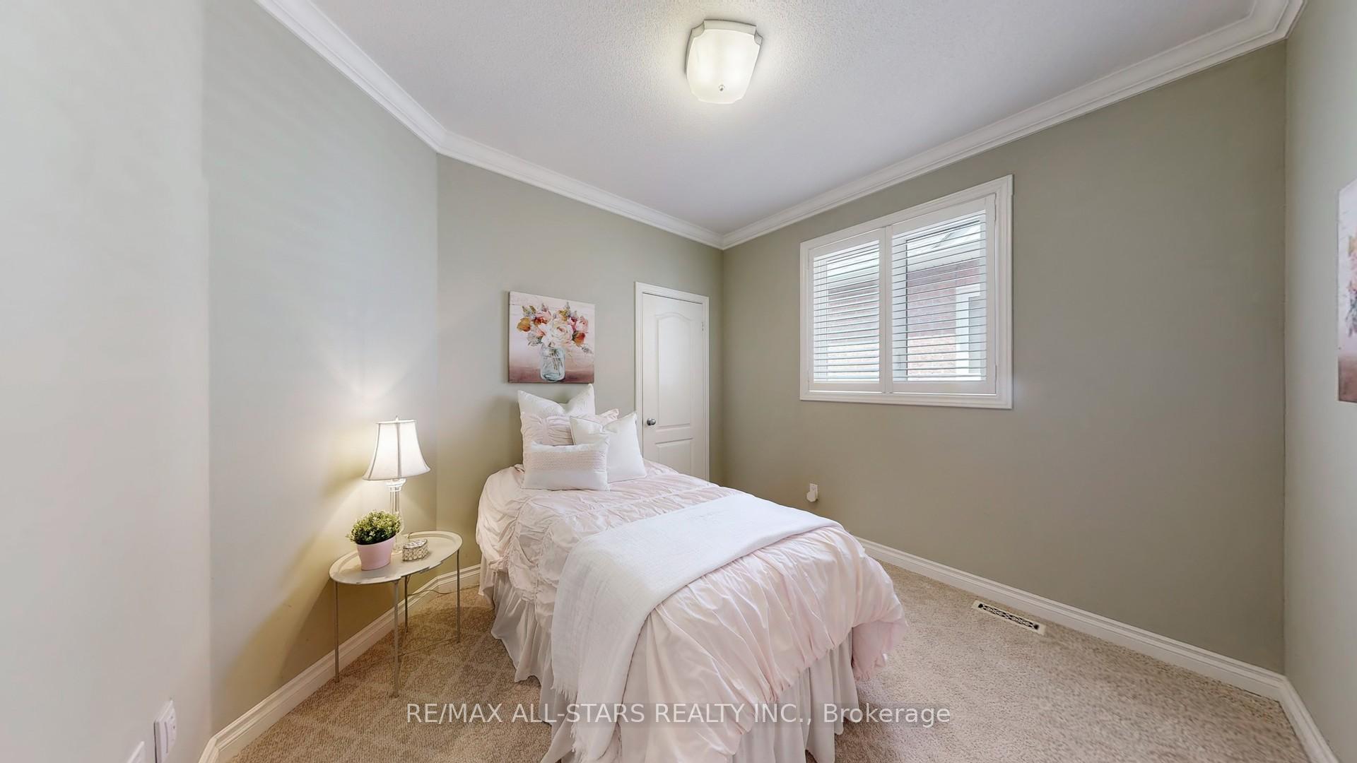 Photo 26 of 62 Joseph Street, Uxbridge — HOMEH