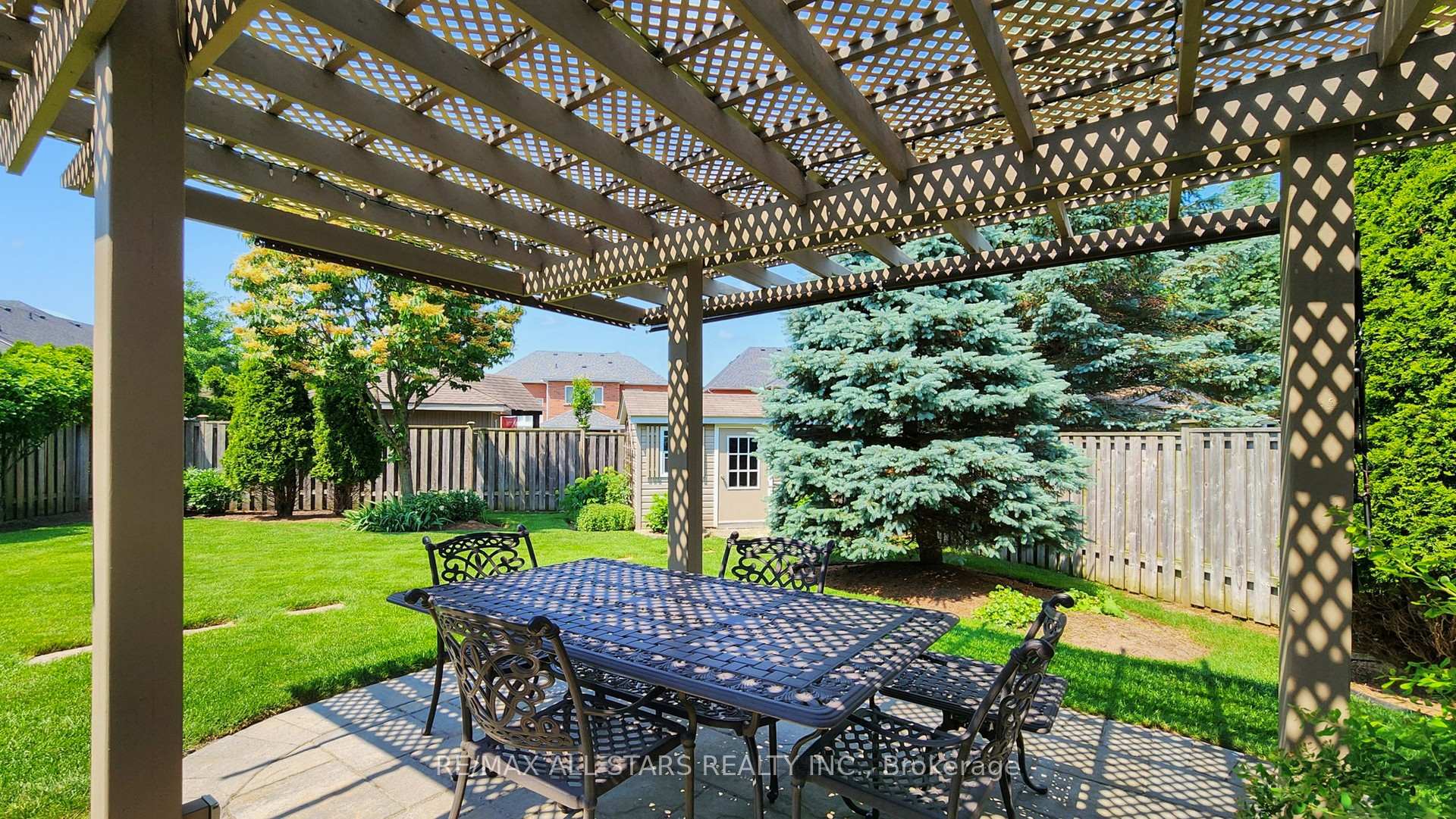 Photo 39 of 62 Joseph Street, Uxbridge — HOMEH