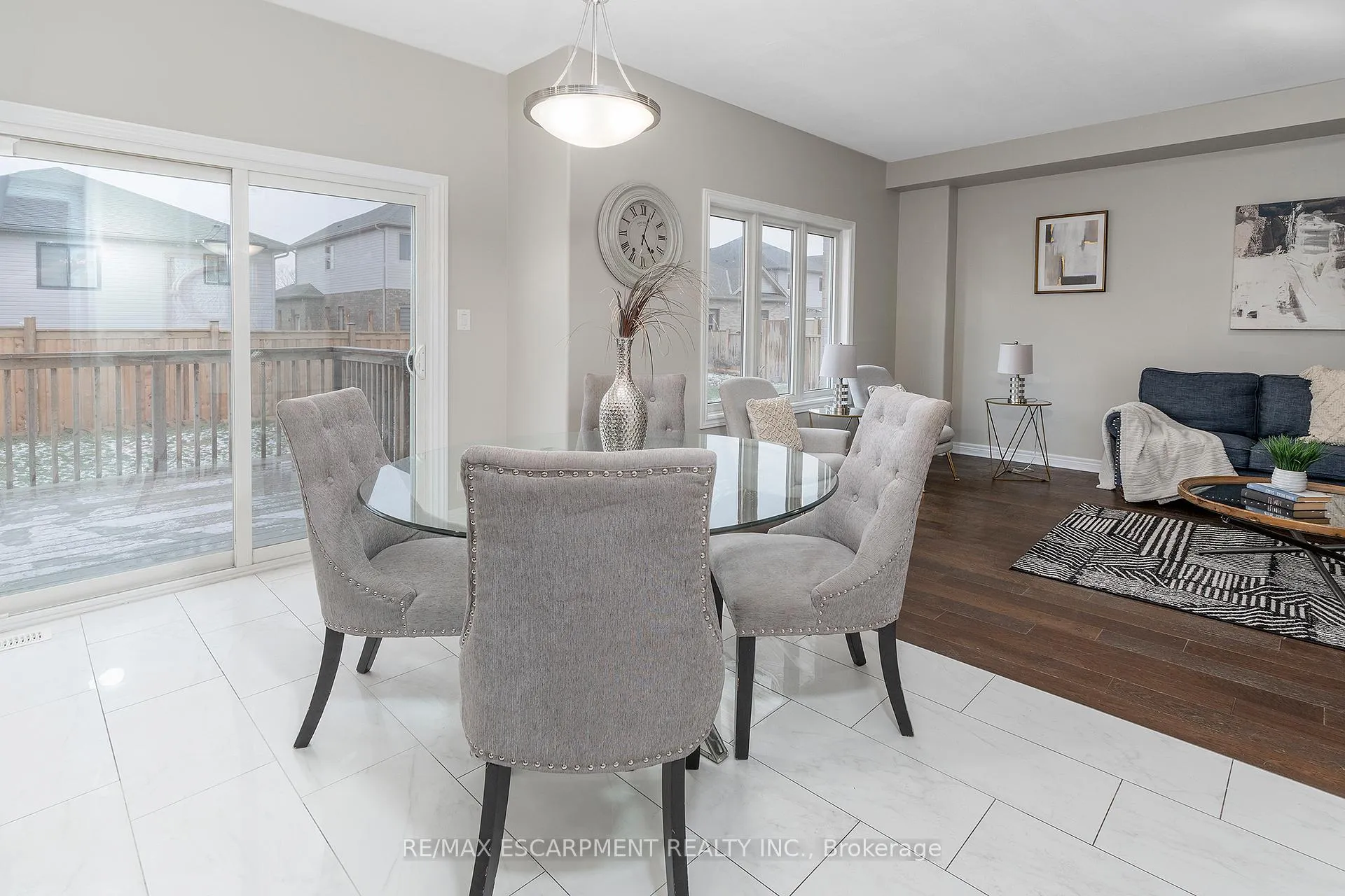 Photo 6 of 6 Laurent Avenue, Welland, Lincoln/Crowland — HOMEH