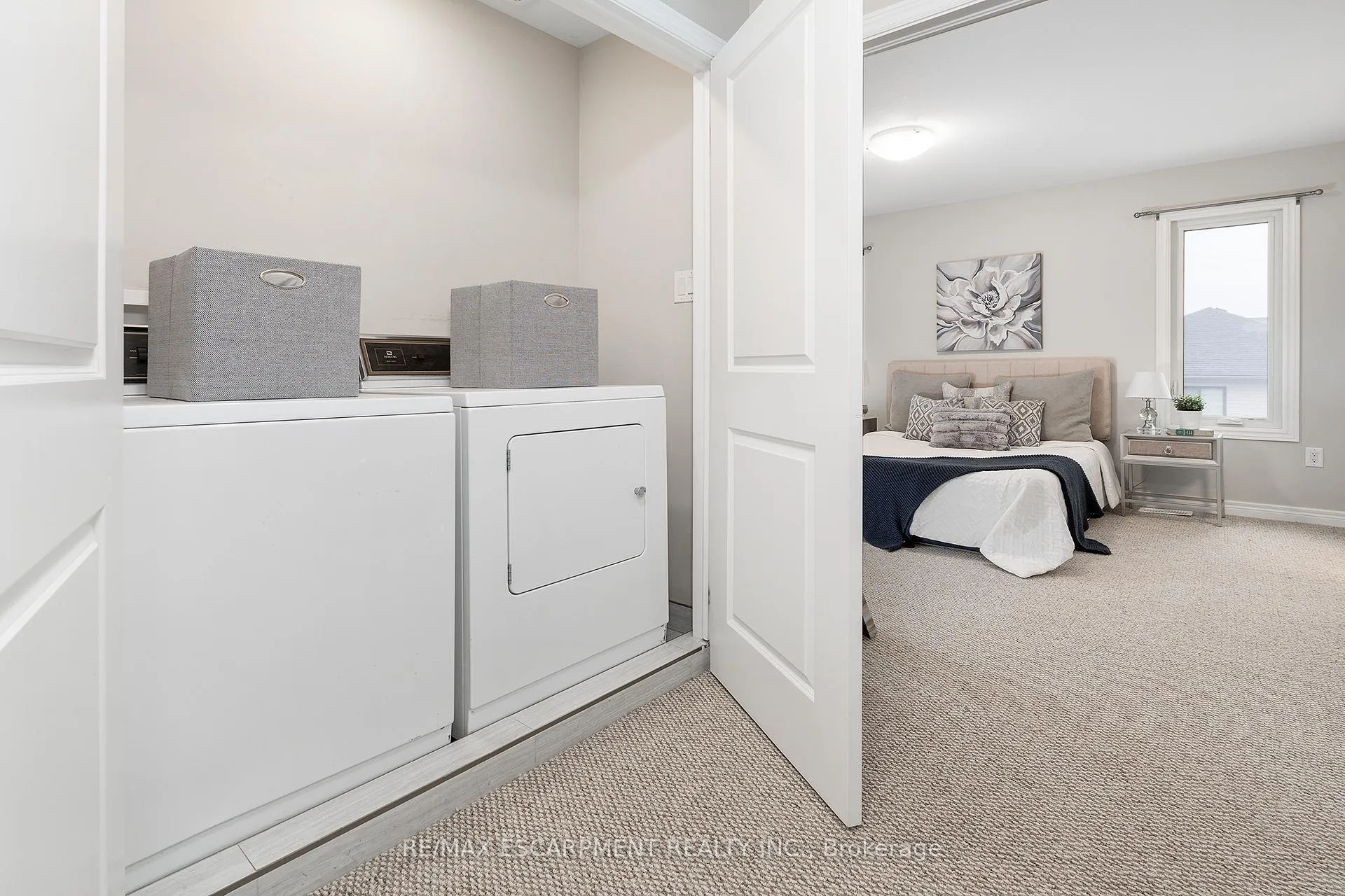 Photo 22 of 6 Laurent Avenue, Welland, Lincoln/Crowland — HOMEH