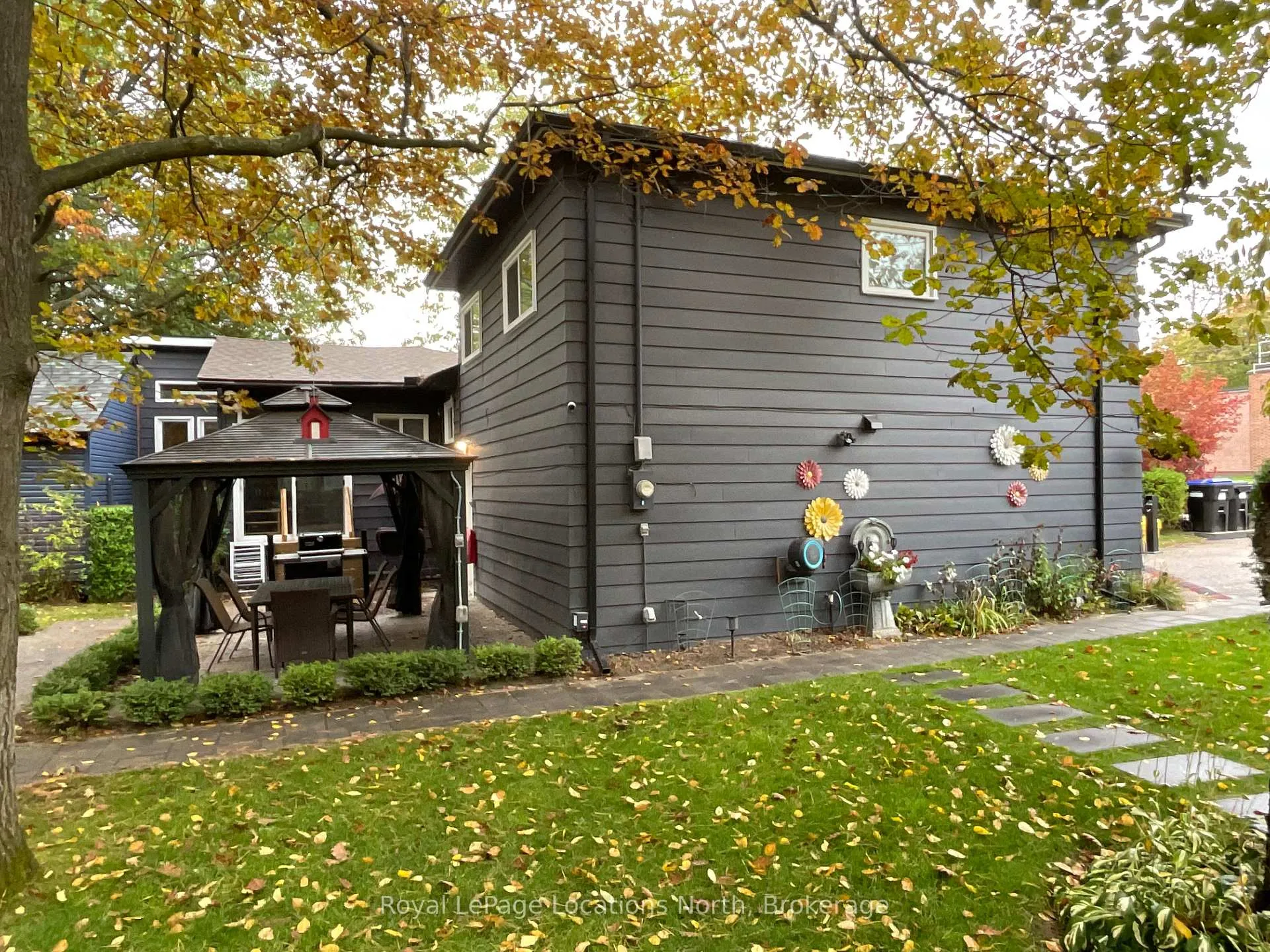 Photo 4 of 184 Dunkerron Avenue, Wasaga Beach — HOMEH