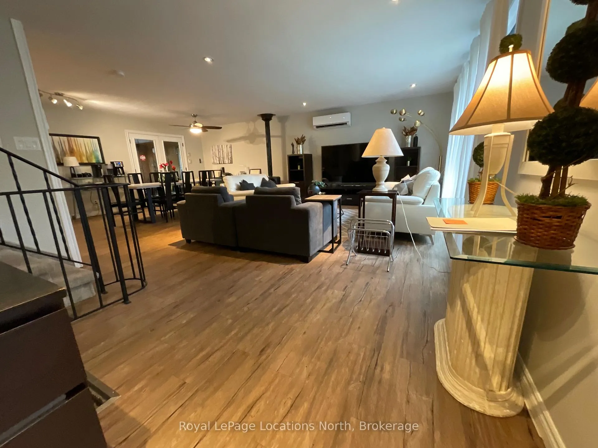 Photo 7 of 184 Dunkerron Avenue, Wasaga Beach — HOMEH