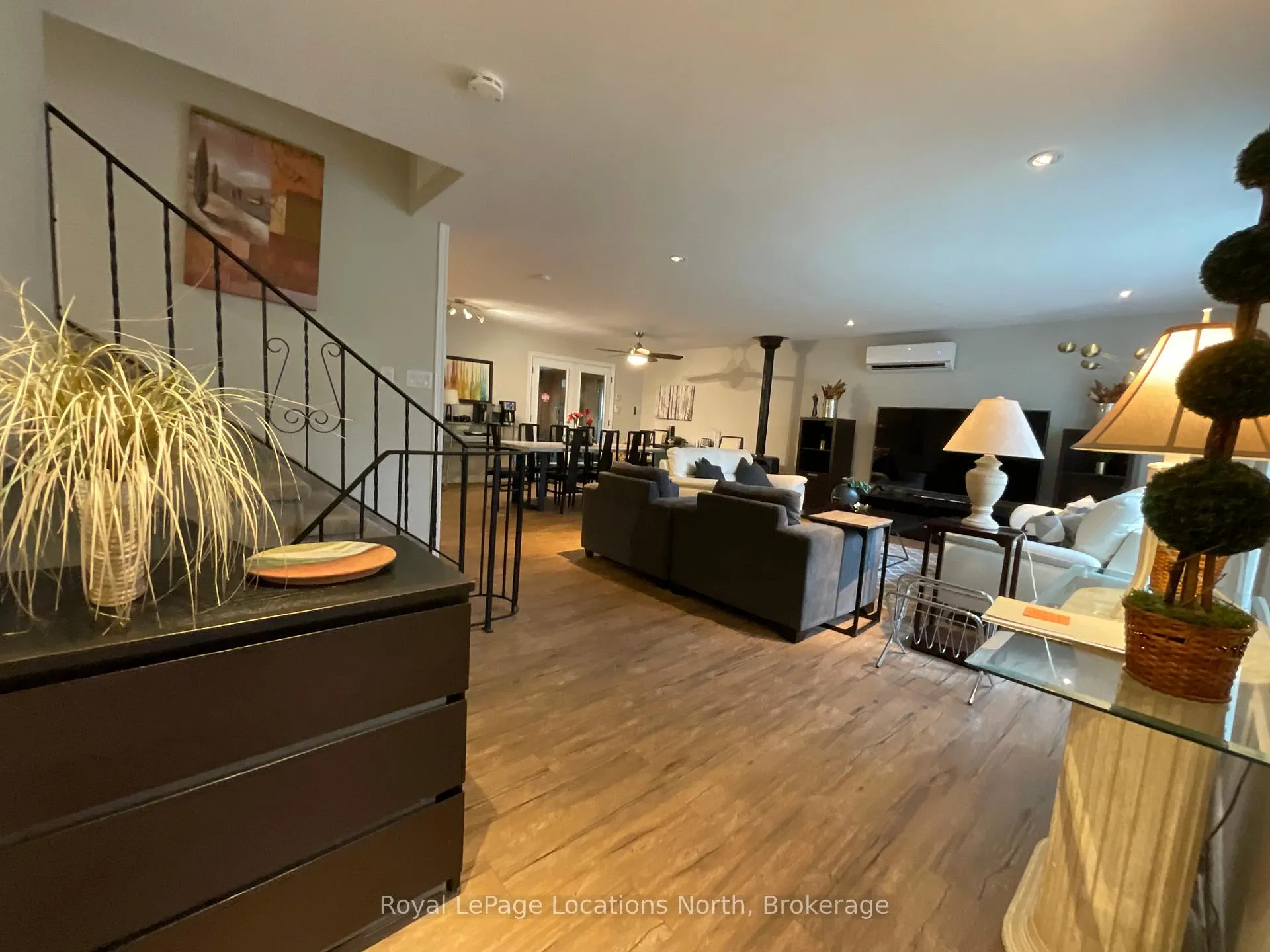 Photo 8 of 184 Dunkerron Avenue, Wasaga Beach — HOMEH