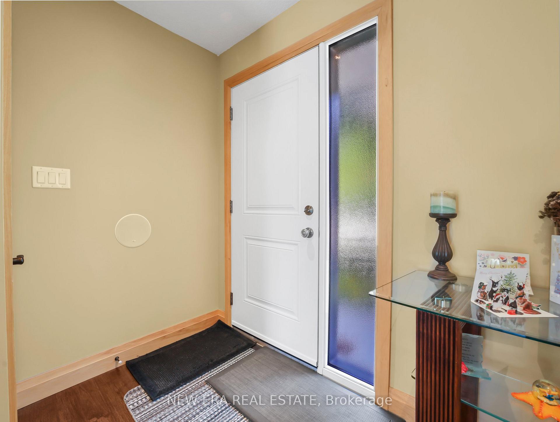 Photo 4 of 1031 Queens Bush Road, Wellesley — HOMEH