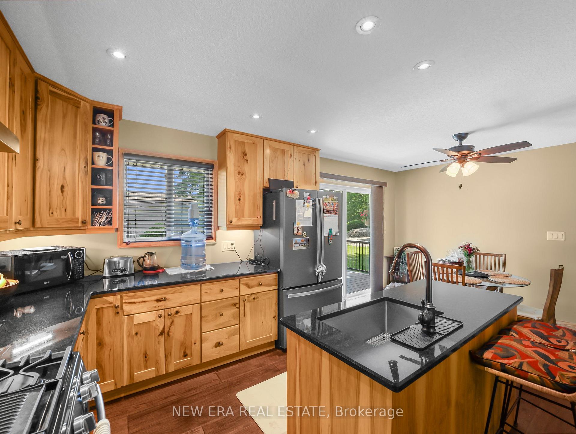 Photo 13 of 1031 Queens Bush Road, Wellesley — HOMEH
