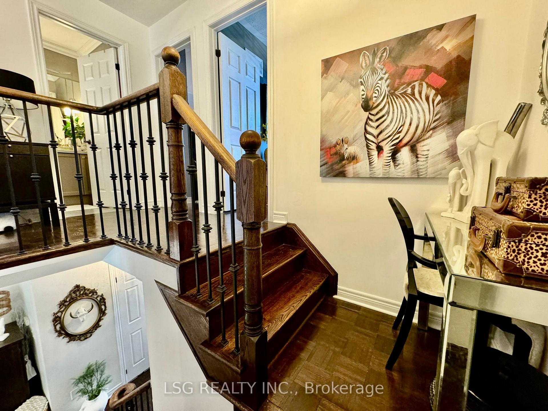 Photo 14 of 235 Venice Gate Drive, Vaughan, Vellore Village — HOMEH
