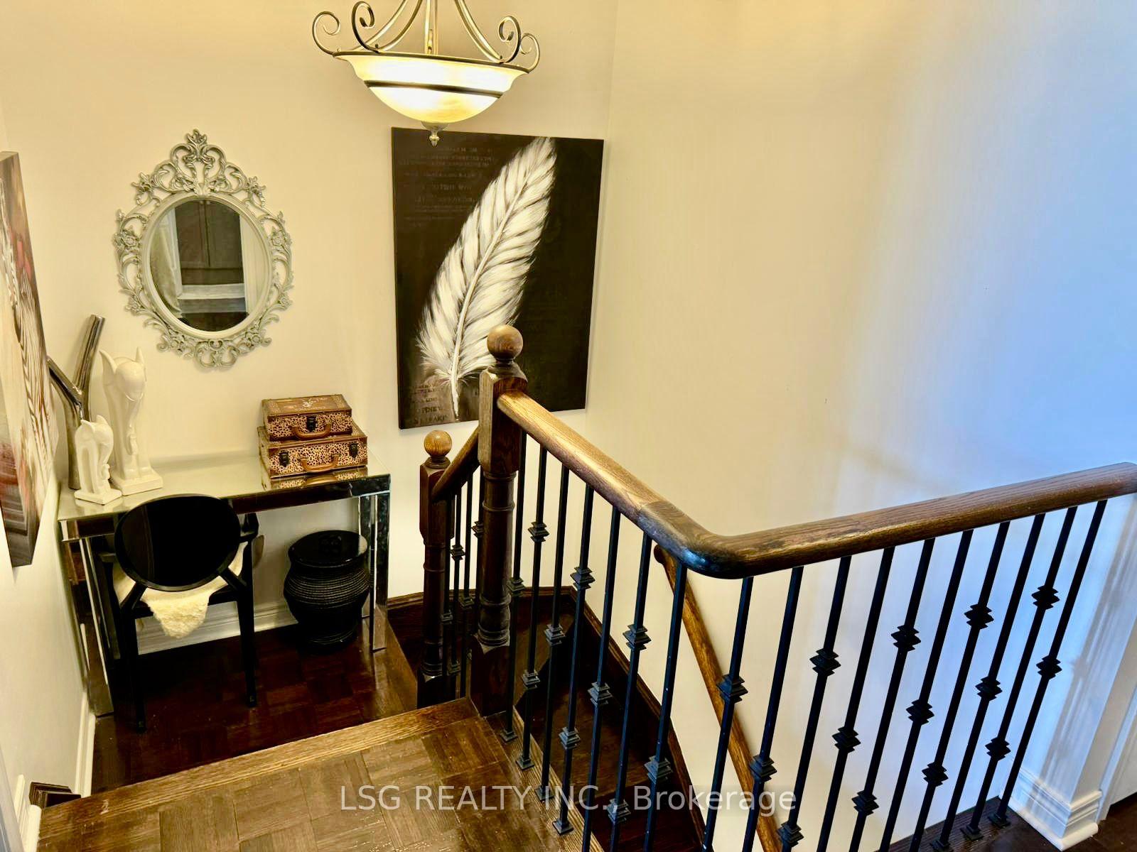 Photo 15 of 235 Venice Gate Drive, Vaughan, Vellore Village — HOMEH