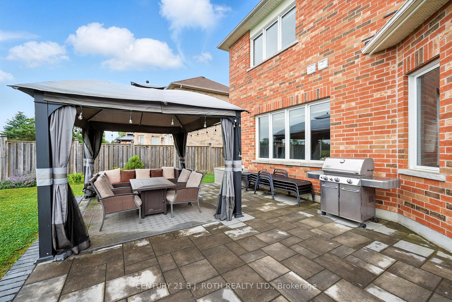 Photo 19 of 71 Nelkydd Lane, Uxbridge — HOMEH