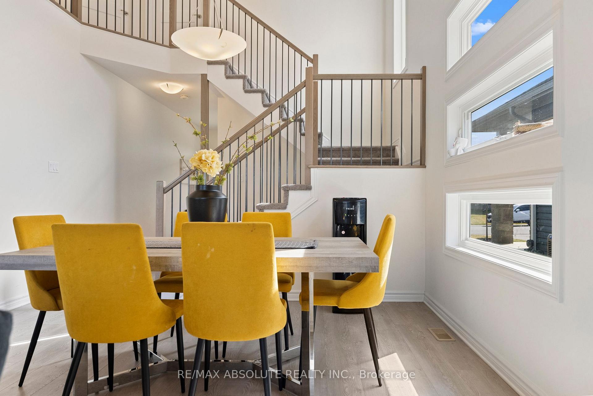 Photo 13 of 105 Seabert Drive, Arnprior — HOMEH