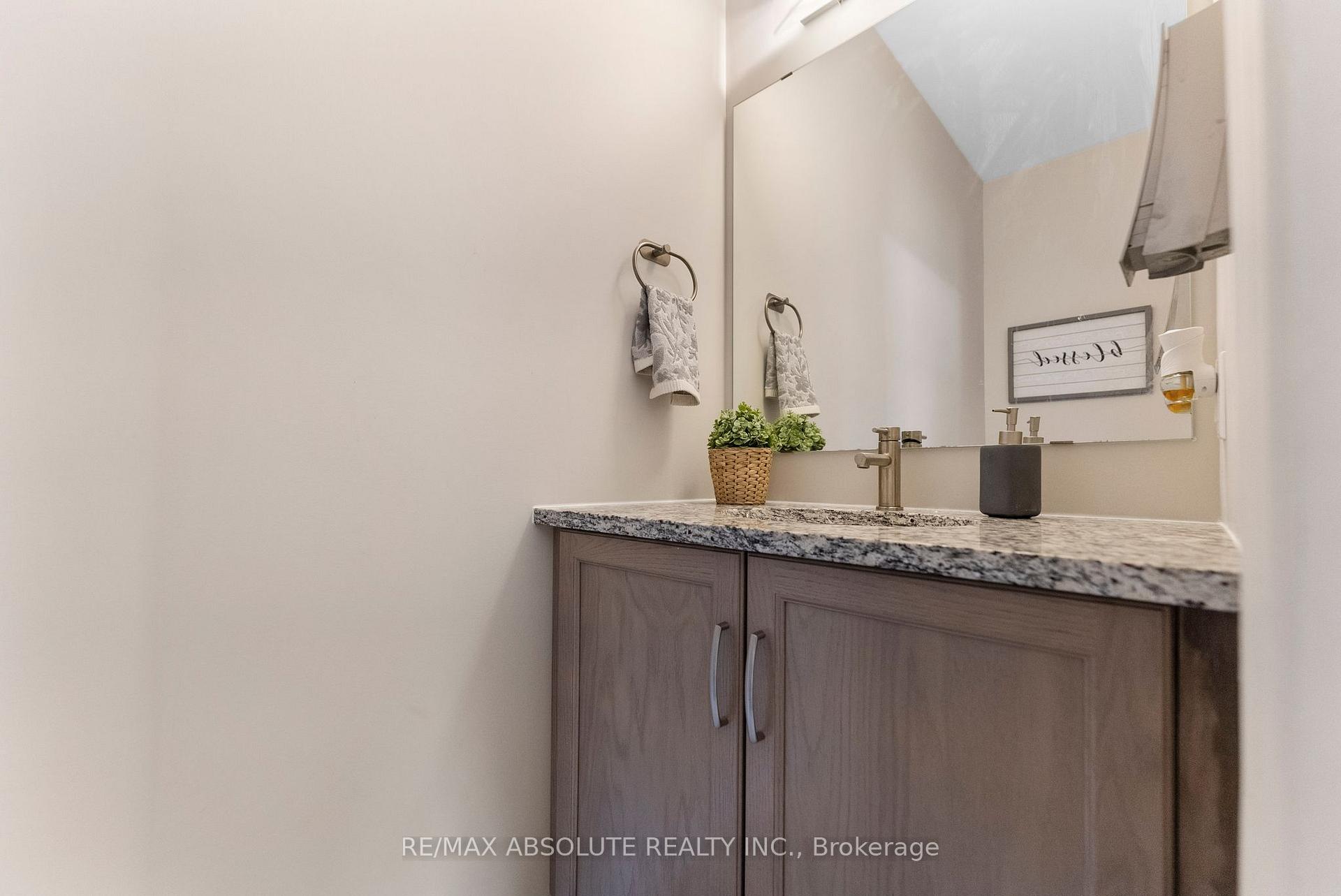 Photo 20 of 105 Seabert Drive, Arnprior — HOMEH