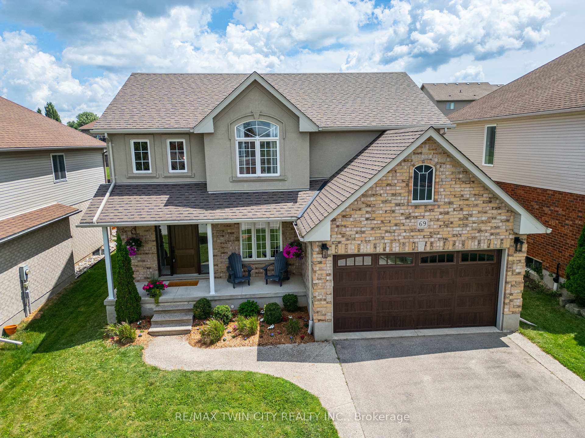 Photo 47 of 69 Parkview Drive, Wellesley — HOMEH