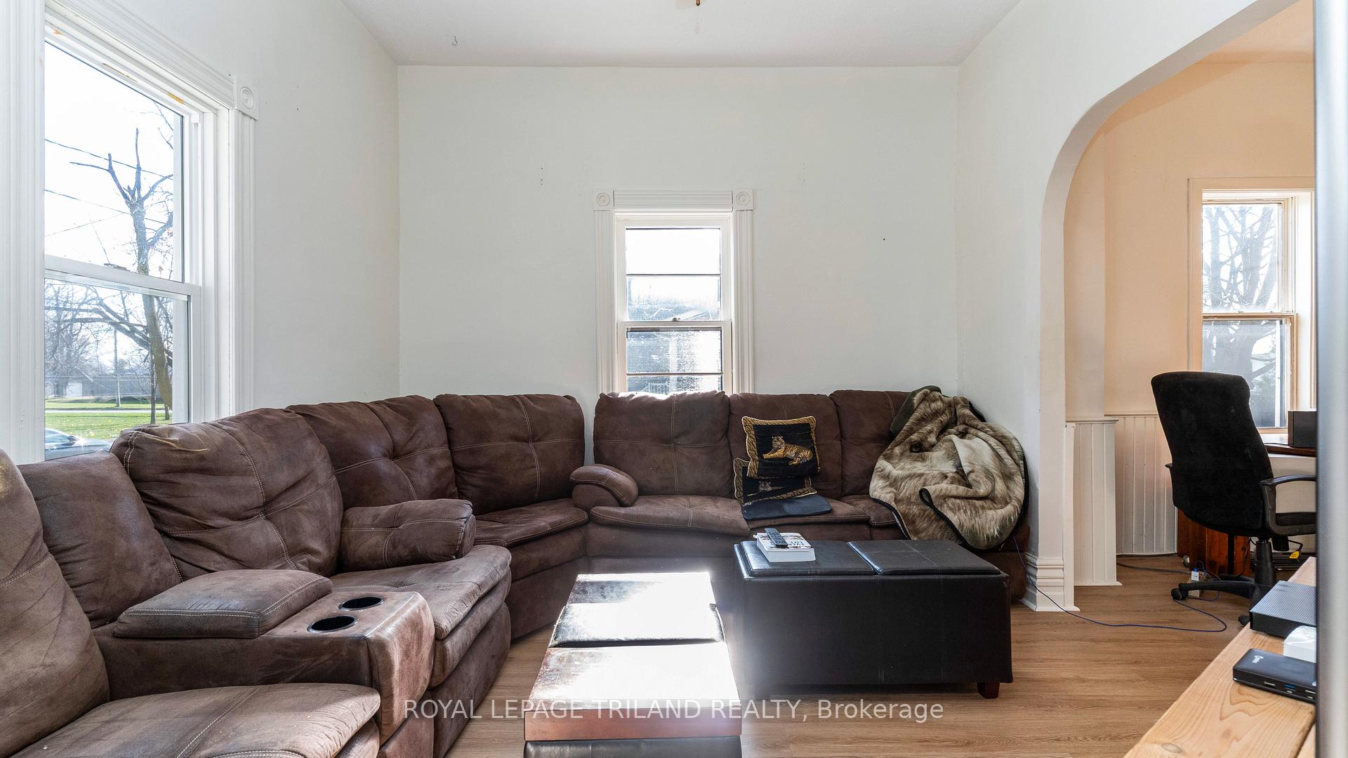 Photo 7 of 290 John Street, Warwick, Watford — HOMEH