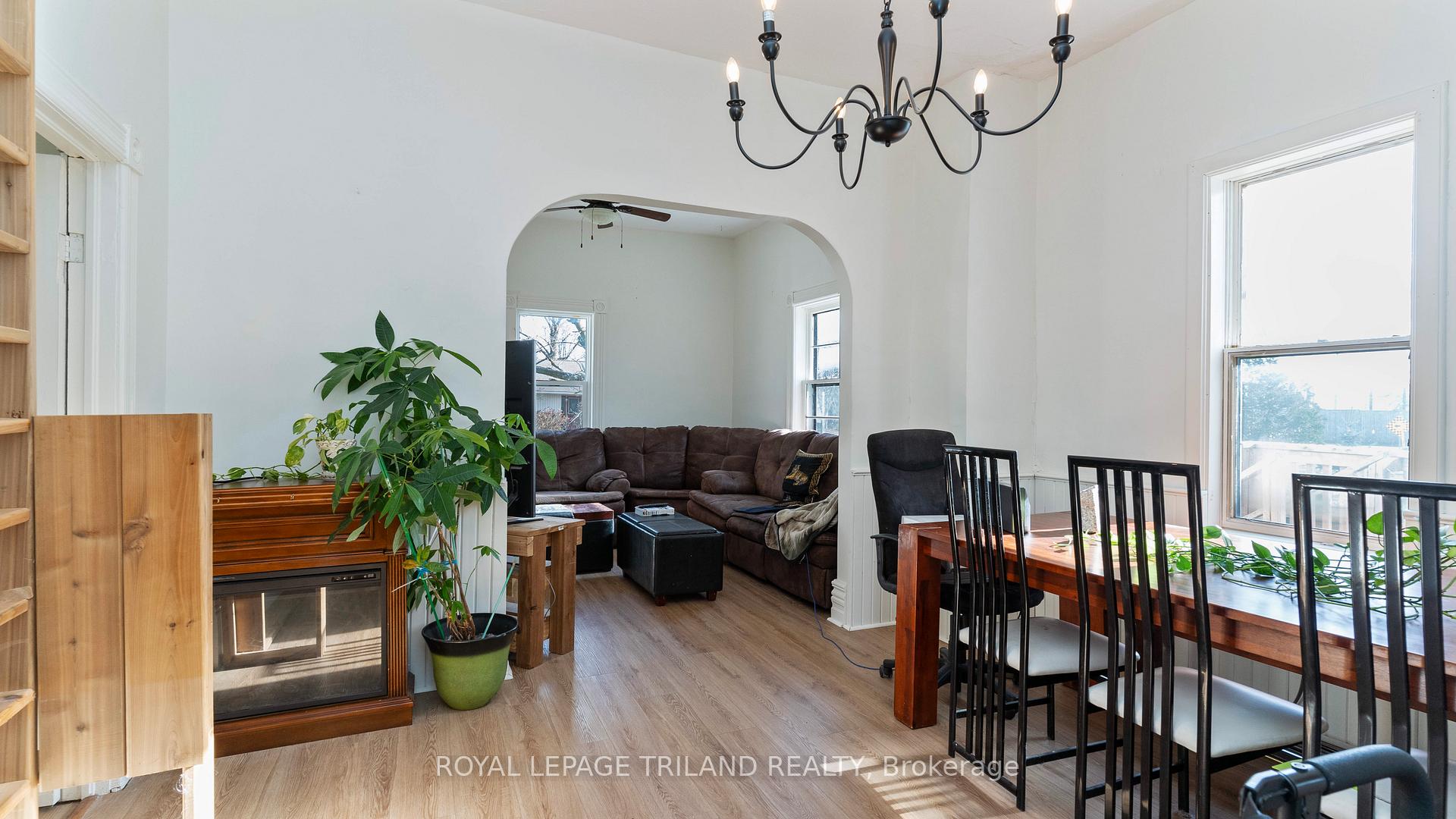 Photo 10 of 290 John Street, Warwick, Watford — HOMEH