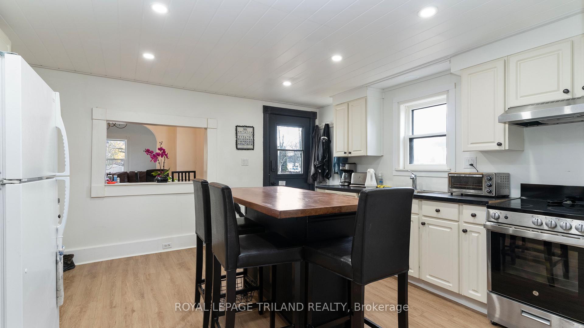 Photo 17 of 290 John Street, Warwick, Watford — HOMEH