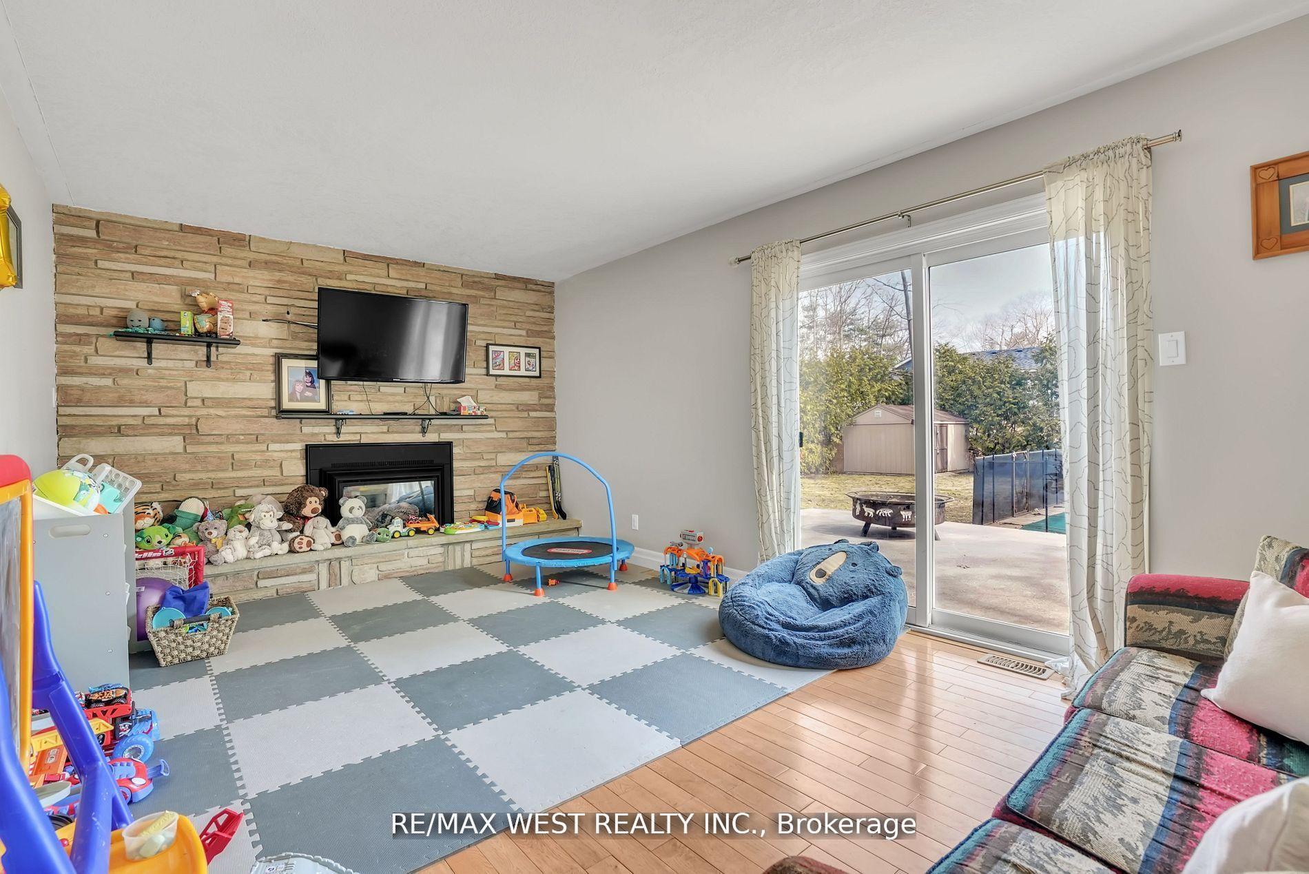 Photo 9 of 279 Sunnidale Road, Wasaga Beach — HOMEH