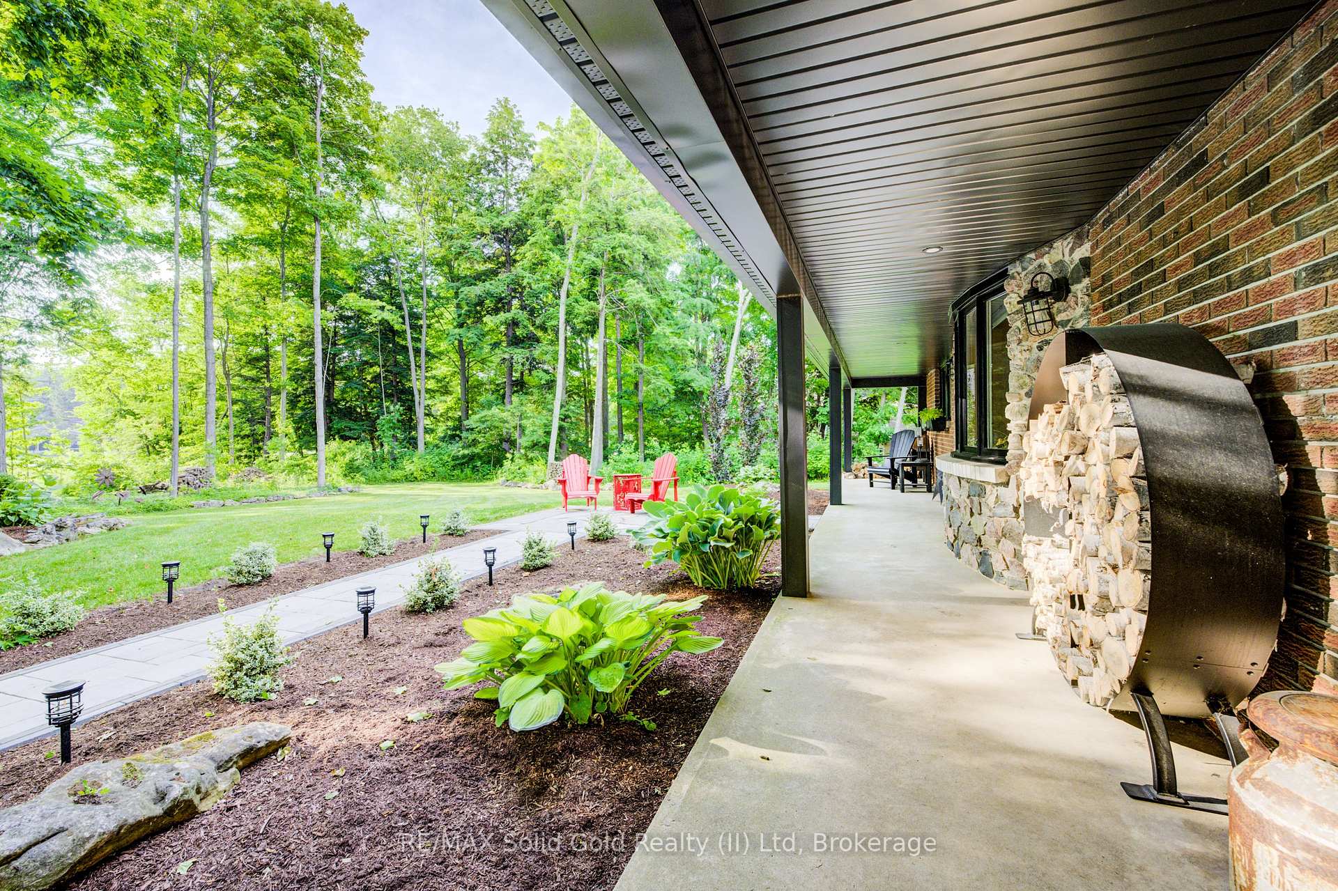 Photo 3 of 2215 Herrgott Road, Wellesley — HOMEH