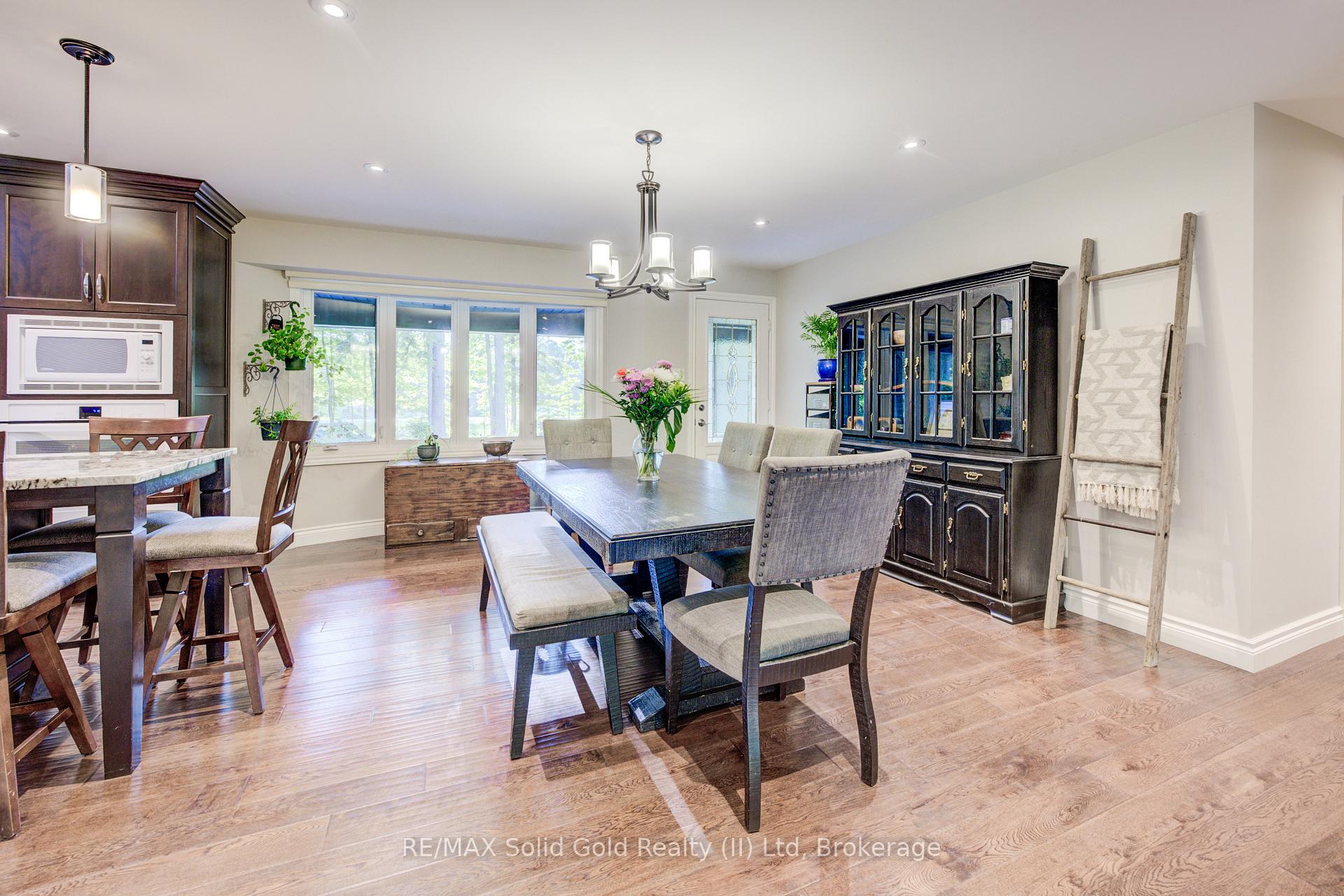 Photo 8 of 2215 Herrgott Road, Wellesley — HOMEH