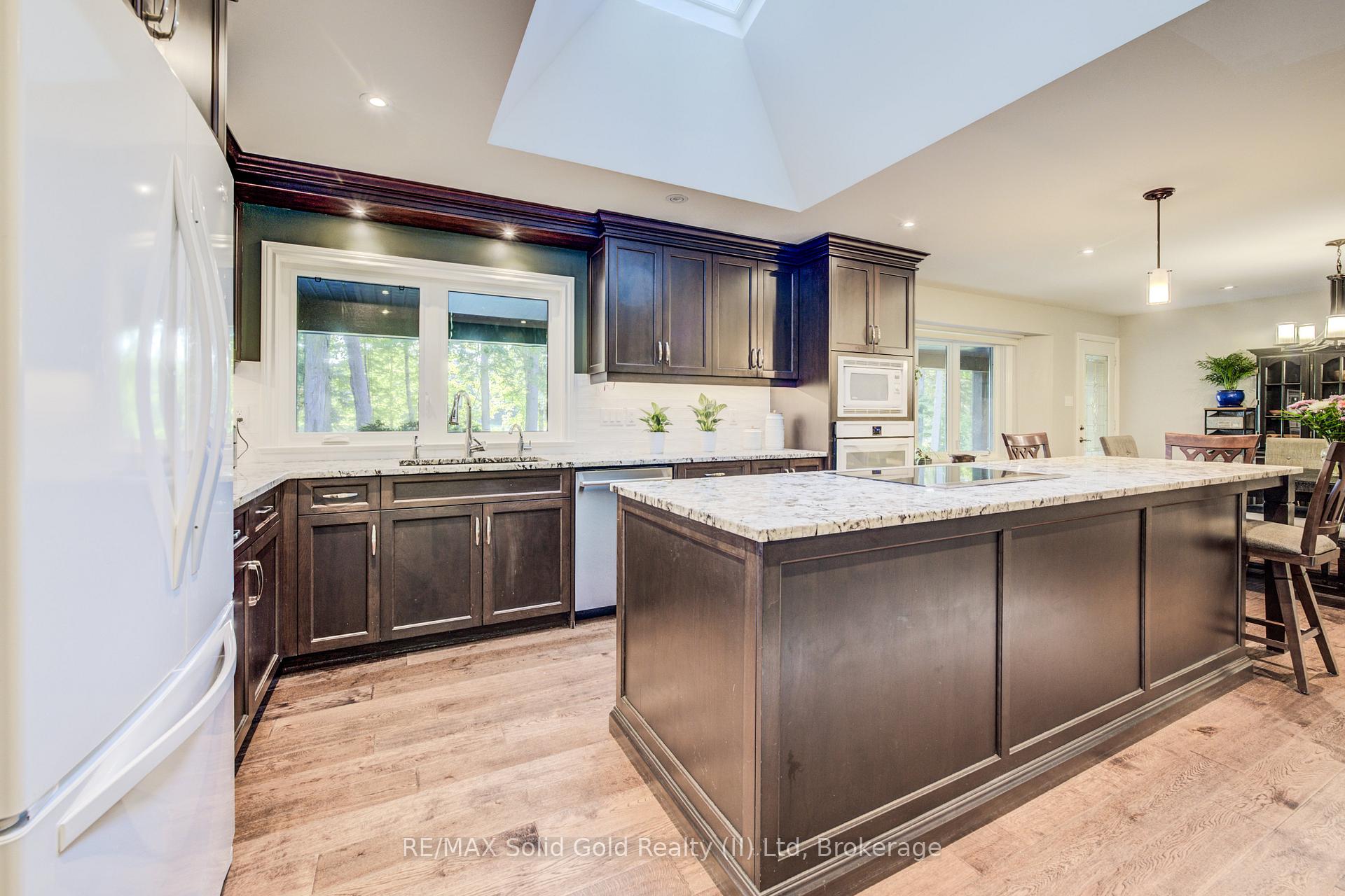 Photo 12 of 2215 Herrgott Road, Wellesley — HOMEH