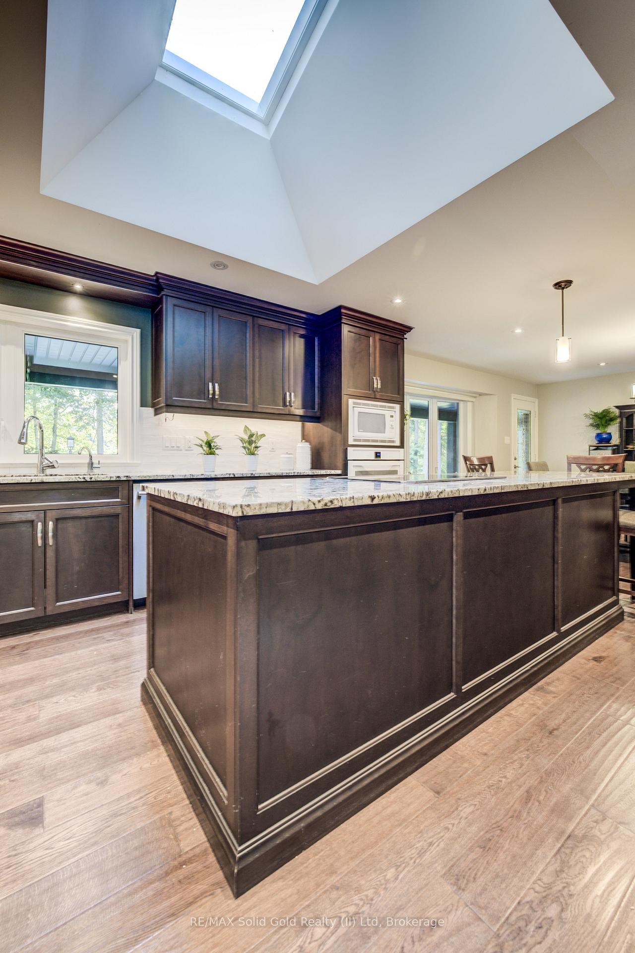 Photo 13 of 2215 Herrgott Road, Wellesley — HOMEH