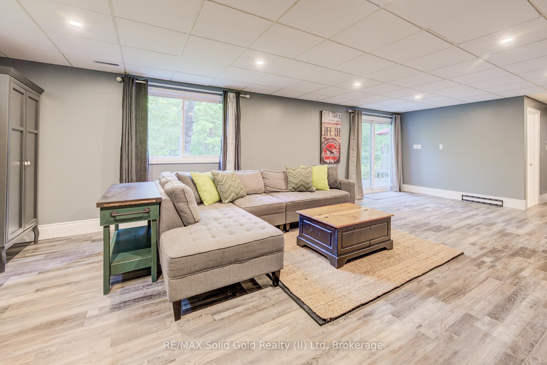 Photo 28 of 2215 Herrgott Road, Wellesley — HOMEH