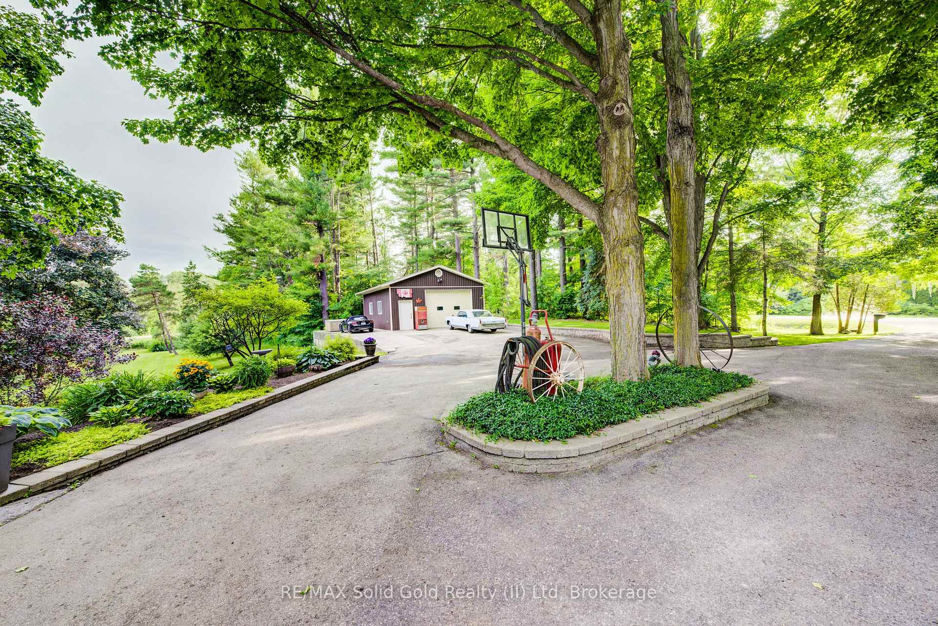 Photo 32 of 2215 Herrgott Road, Wellesley — HOMEH