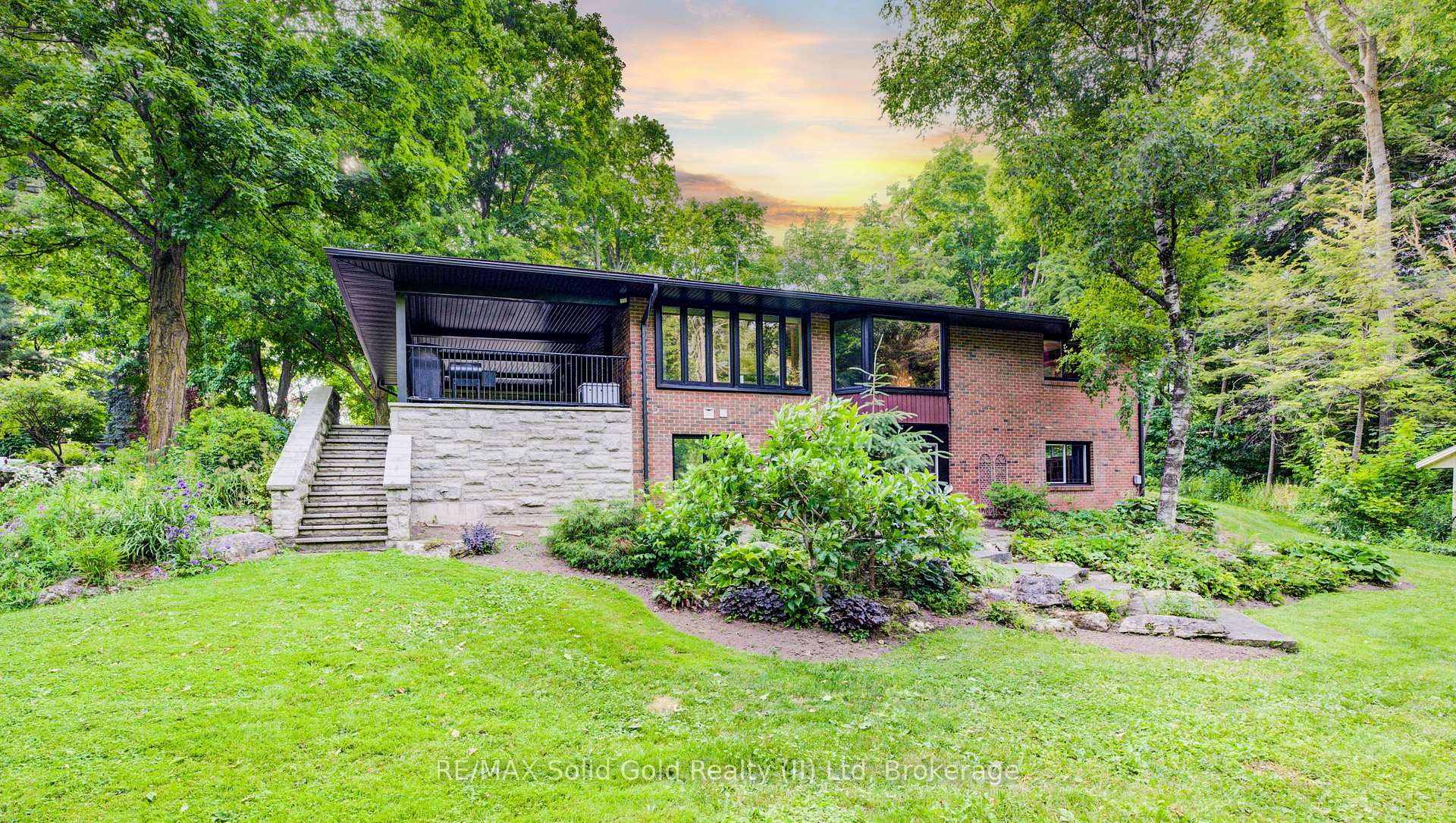 Photo 39 of 2215 Herrgott Road, Wellesley — HOMEH