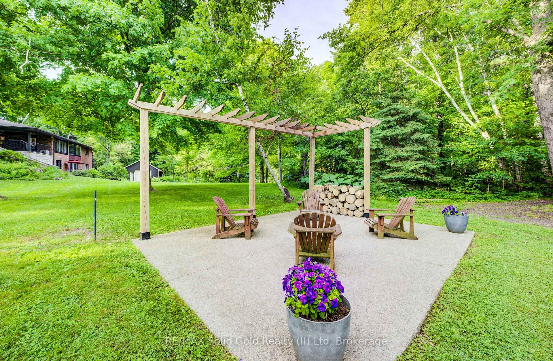 Photo 44 of 2215 Herrgott Road, Wellesley — HOMEH