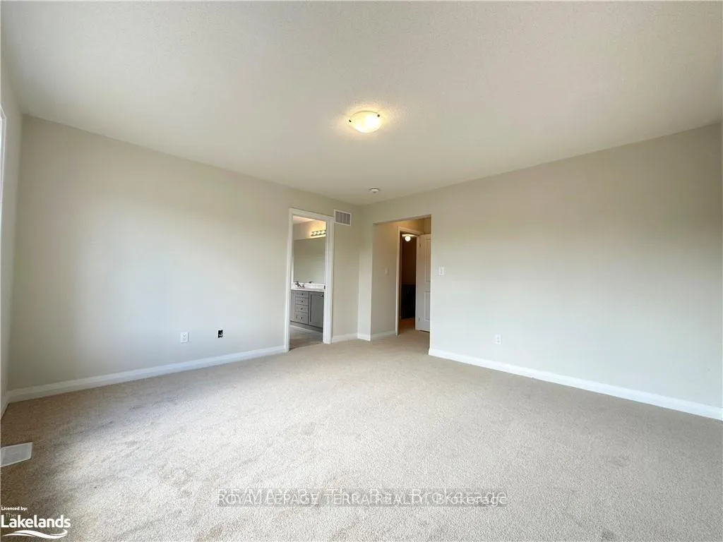 Photo 9 of 58 Nicort Road, Wasaga Beach — HOMEH