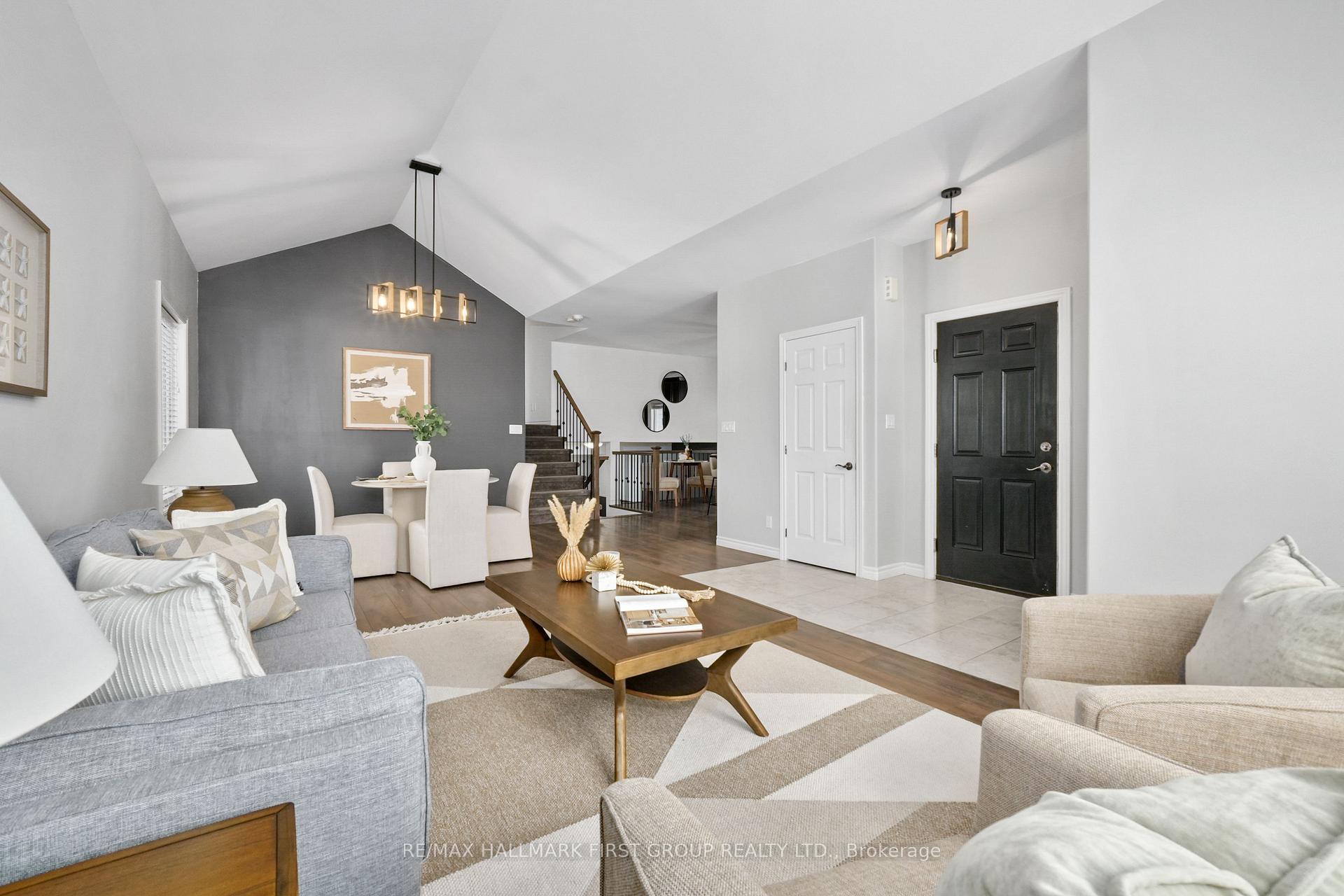 Photo 7 of 10 Walnut Crescent, Belleville, Thurlow Ward — HOMEH