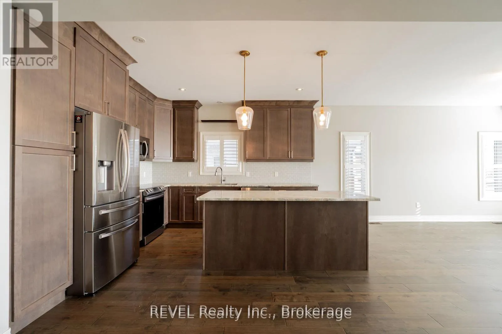 Photo 8 of Unit Upper, 202 Viger Drive, Welland, Lincoln/Crowland — HOMEH