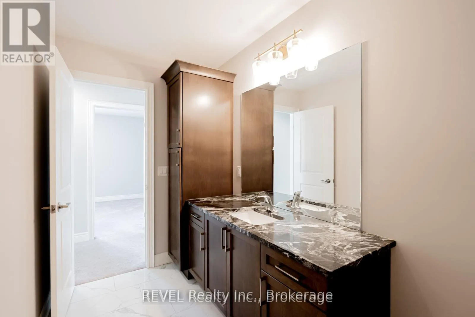 Photo 20 of Unit Upper, 202 Viger Drive, Welland, Lincoln/Crowland — HOMEH