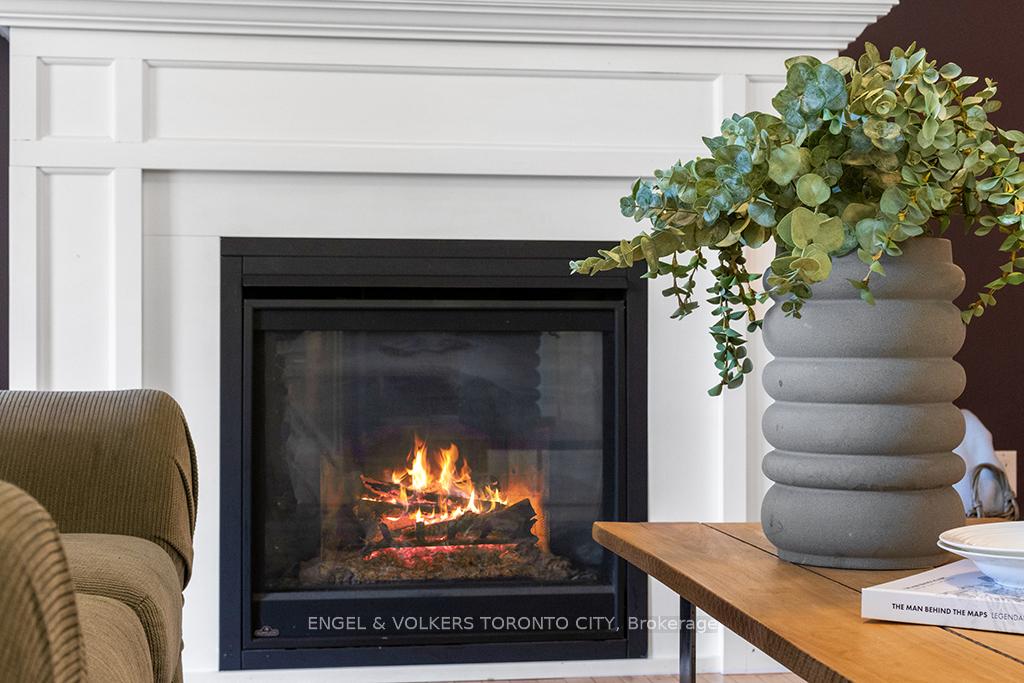 Photo 10 of 19 Indianola Crescent, Wasaga Beach — HOMEH