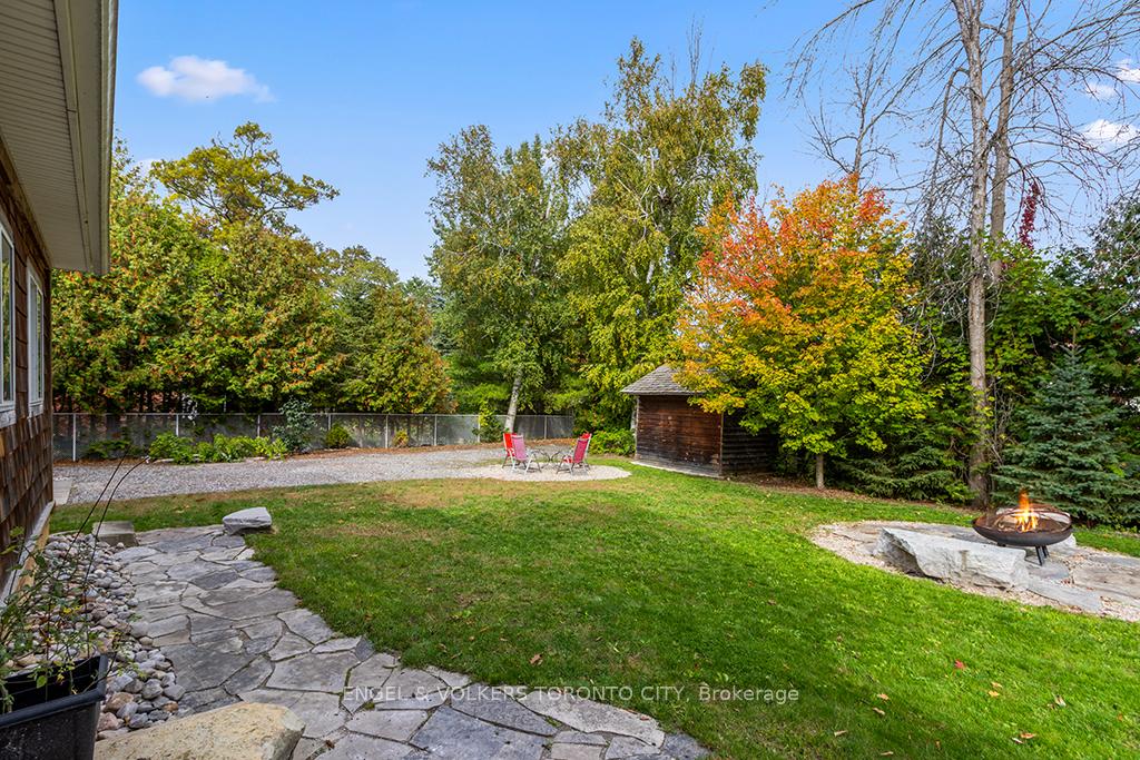 Photo 27 of 19 Indianola Crescent, Wasaga Beach — HOMEH