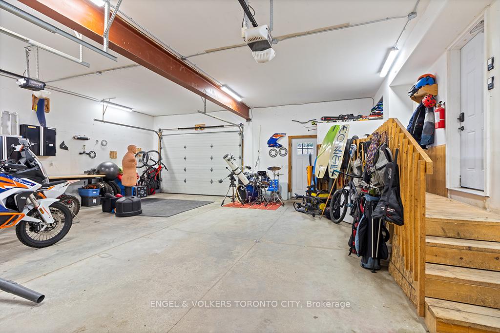 Photo 28 of 19 Indianola Crescent, Wasaga Beach — HOMEH