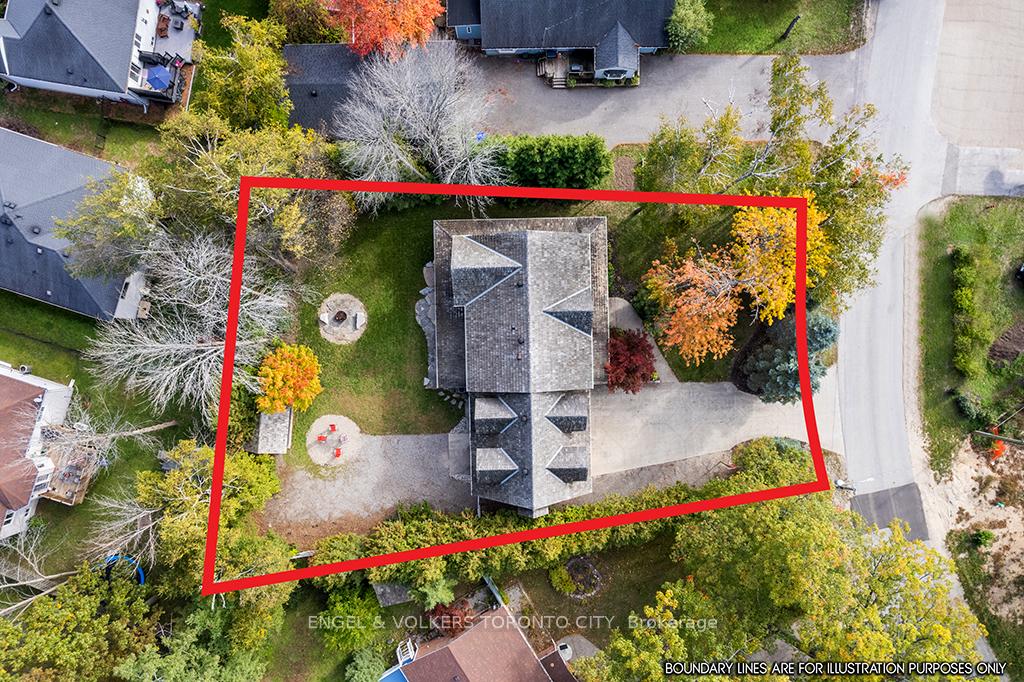 Photo 31 of 19 Indianola Crescent, Wasaga Beach — HOMEH