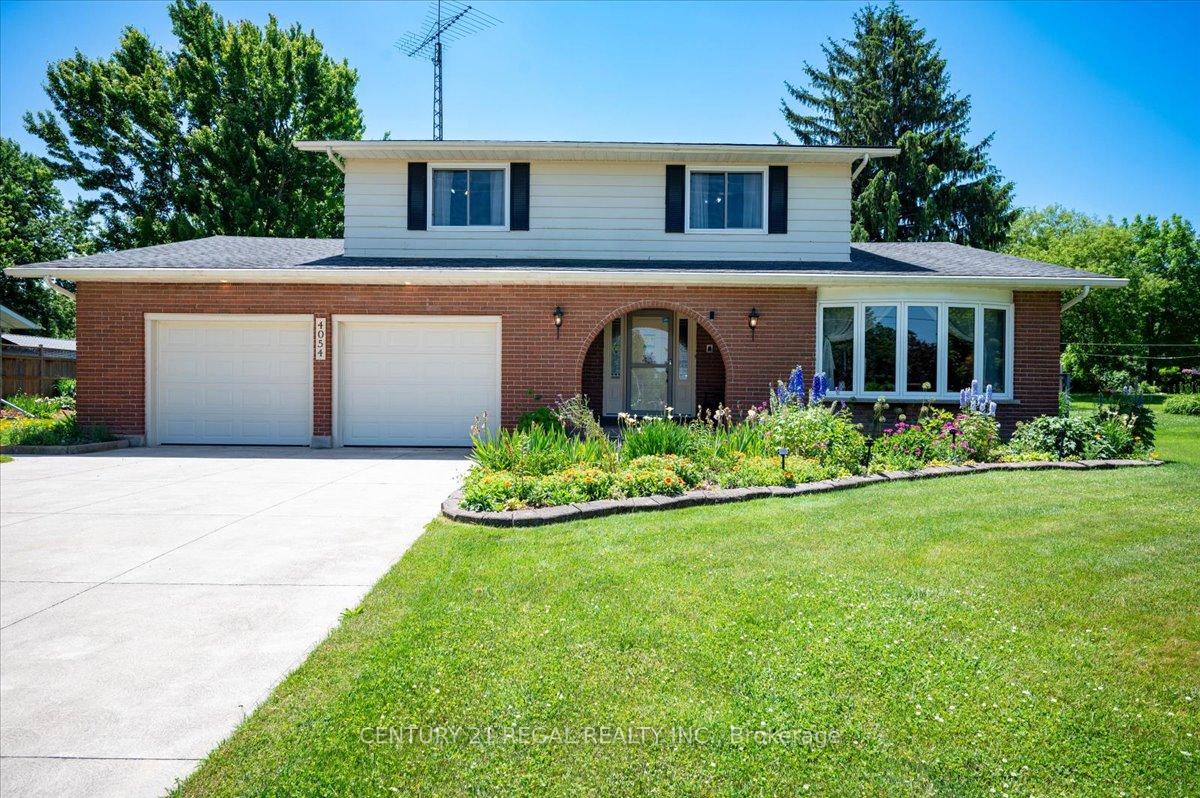 Photo 1 of 4054 Weimar Line, Wellesley — HOMEH