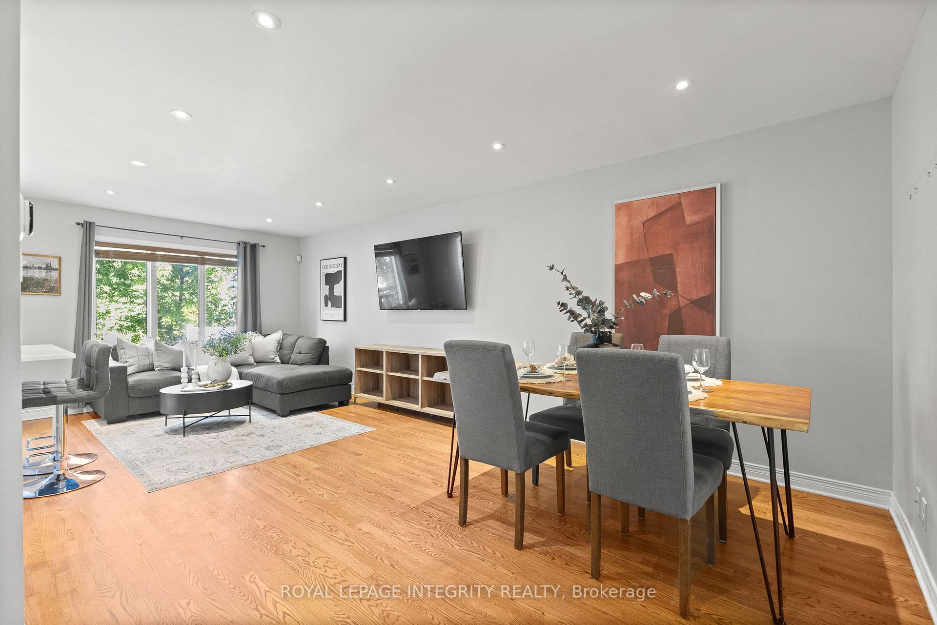 Photo 4 of 12 Sonata Place, Ottawa, Riverview Park — HOMEH