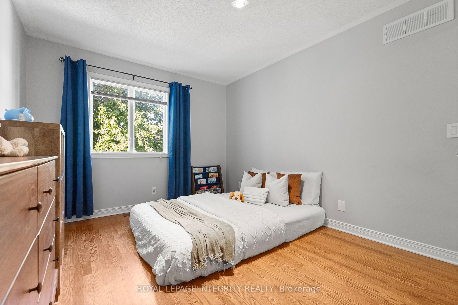Photo 20 of 12 Sonata Place, Ottawa, Riverview Park — HOMEH