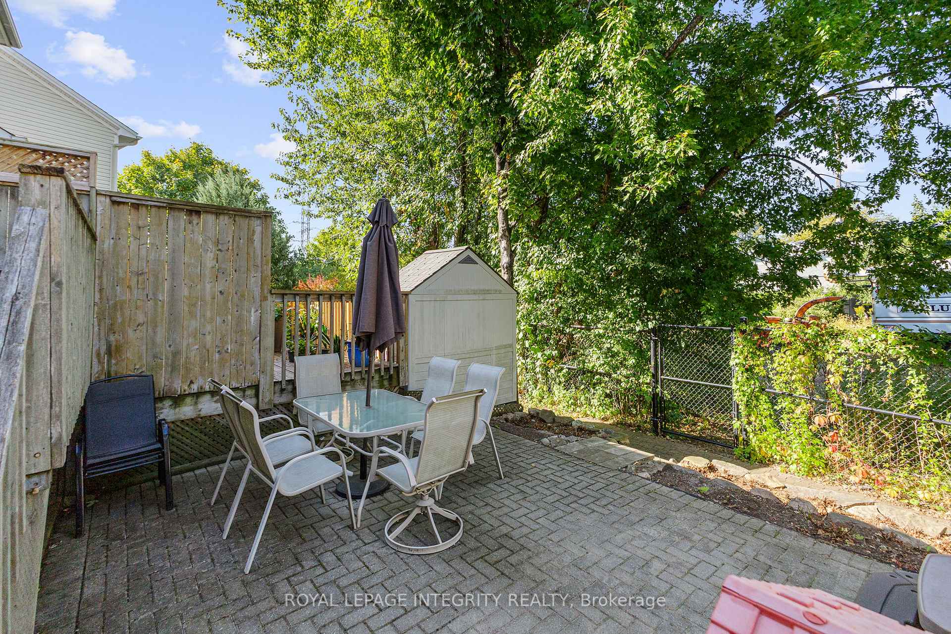 Photo 26 of 12 Sonata Place, Ottawa, Riverview Park — HOMEH