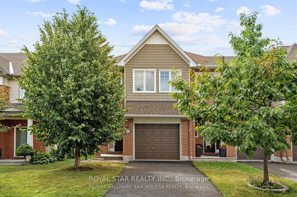 Photo 2 of 991 Bunchberry Way, Ottawa, Blossom Park/Kemp Park/Findlay Creek — HOMEH