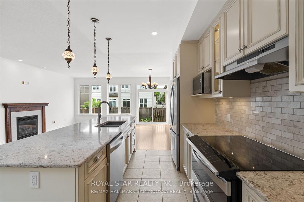 Photo 11 of 991 Bunchberry Way, Ottawa, Blossom Park/Kemp Park/Findlay Creek — HOMEH