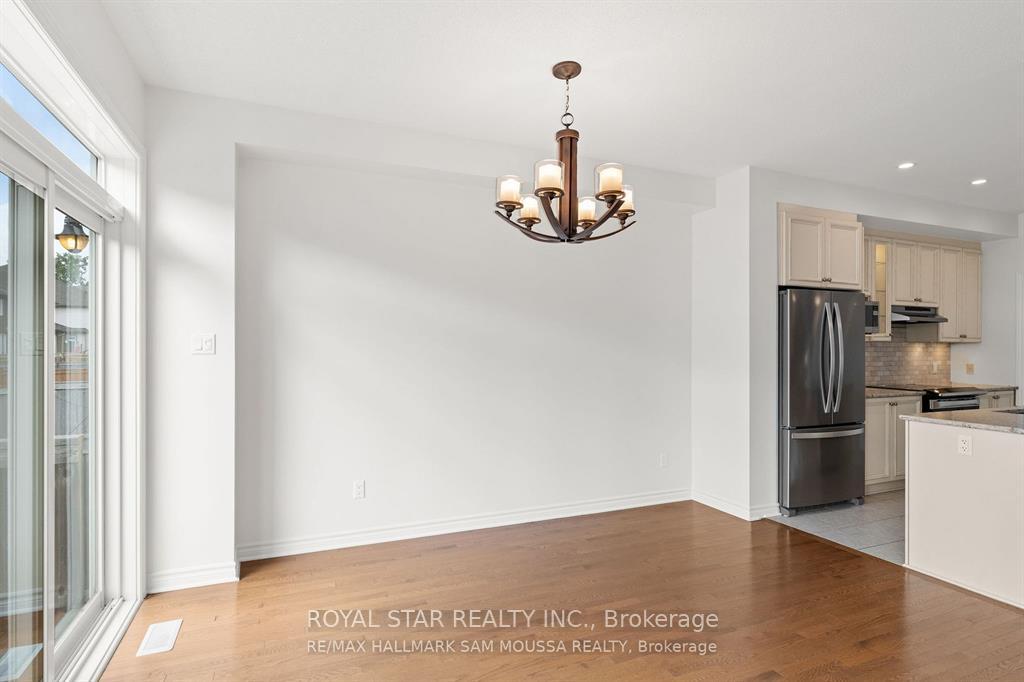 Photo 10 of 991 Bunchberry Way, Ottawa, Blossom Park/Kemp Park/Findlay Creek — HOMEH