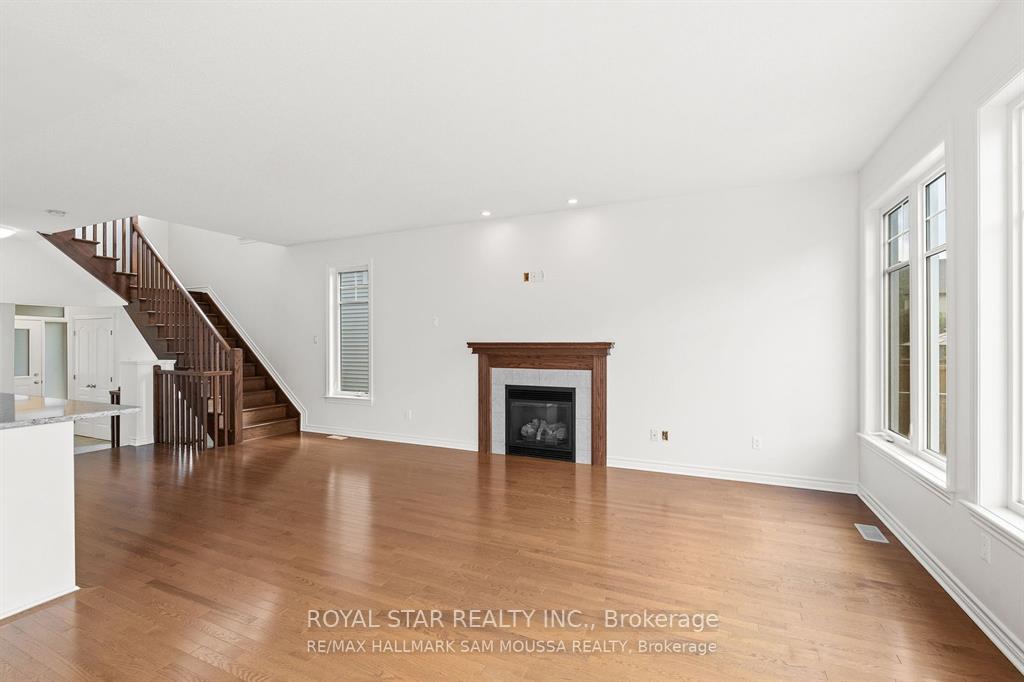 Photo 9 of 991 Bunchberry Way, Ottawa, Blossom Park/Kemp Park/Findlay Creek — HOMEH