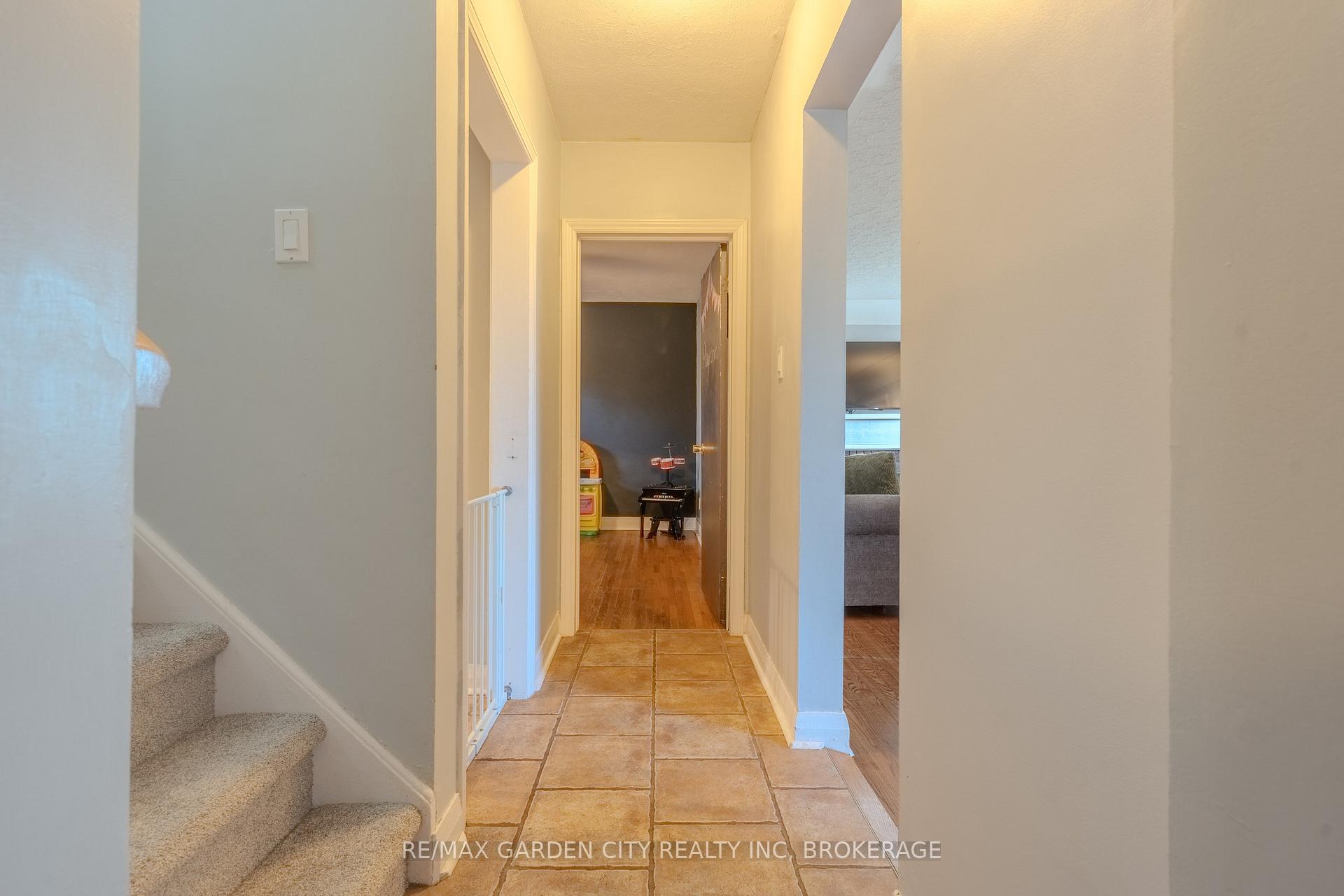 Photo 12 of 201 Thorold Road, Welland, Prince Charles — HOMEH